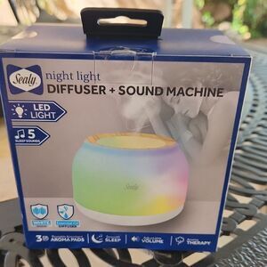 Sealy Night Light Diffuser and Sound Machine